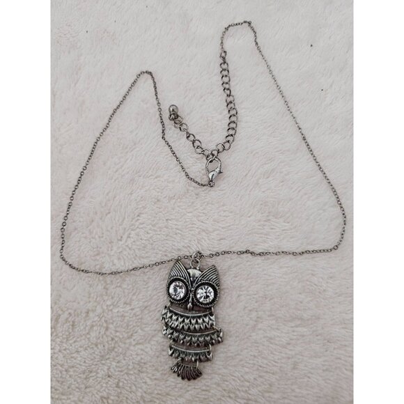 Unbranded Jewelry - Women's Necklace Owl Clear Crystals Silver Tone 16"Chain Adjustable Bead Fringe
